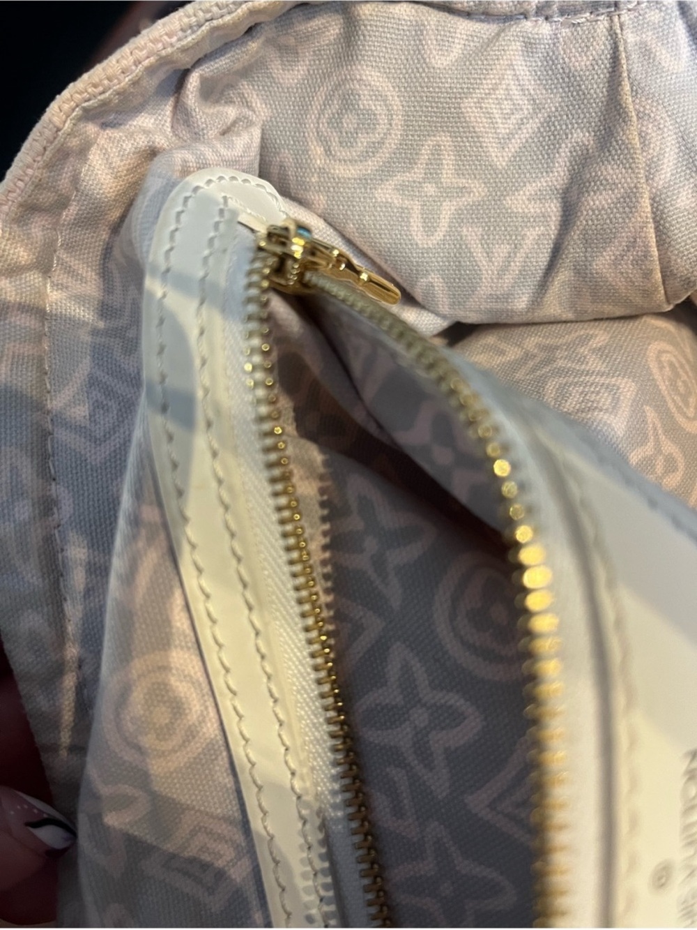 Louis Vuitton Tahitienne bag authentic 💯 - Picture 9 of 14